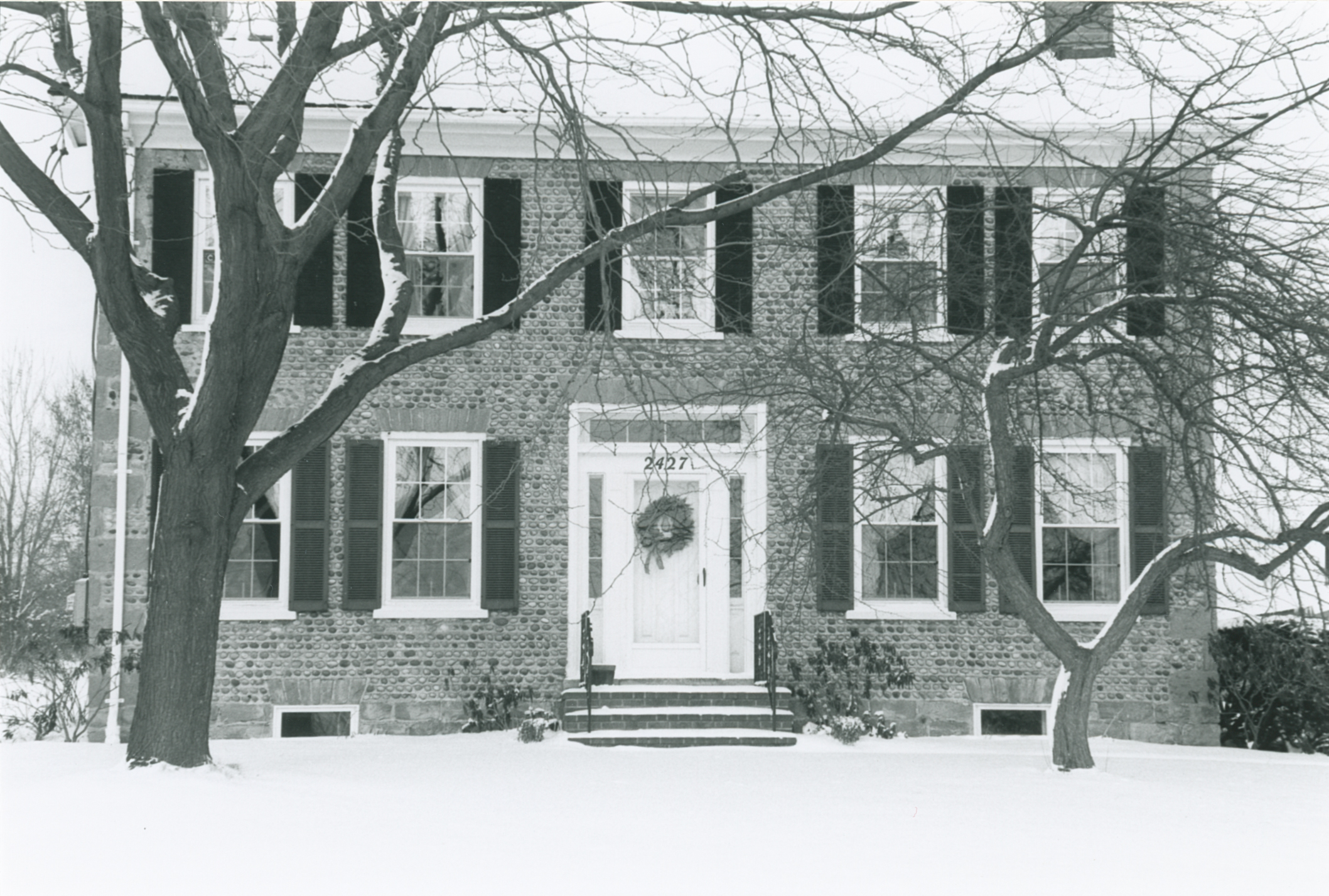 Wal-2 2427 Smith Hill Rd 4